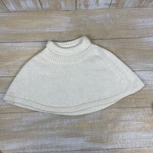 American Girl -HOLIDAY Capelet Snowflake Poncho  GIRLS SIZE XS (6) *Read